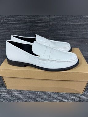 Steve Madden Goodman White Croc-Embossed Leather Loafers Womens 7.5 New
